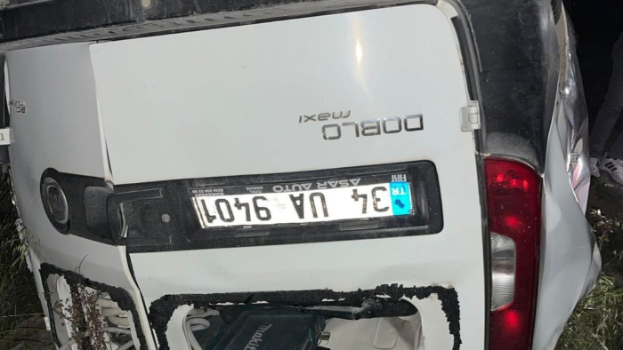 Manavgat’ta Feci Kaza: Araç Şarampole Uçtu, 2 Yaralı